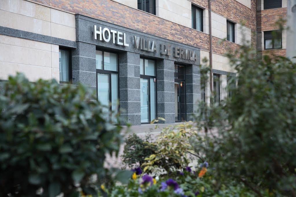 Hotel Villa De Ermua Exterior photo